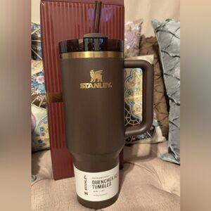 Stanley Chocolate Gold 40oz Quencher